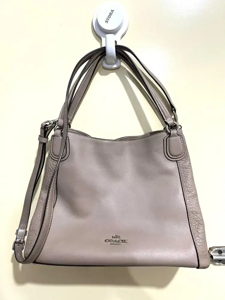 COACH Edie 31 Shoulder Bag Pebble Leather