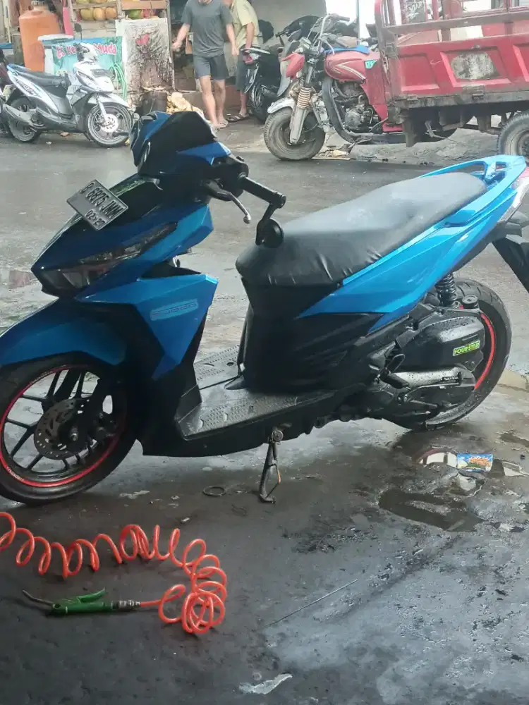 Dijual vario 125 2017 plat B tangerang pajak off 3thn