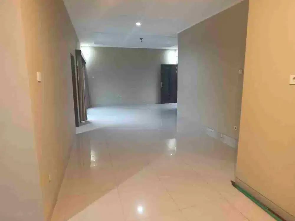 Di Jual Rumah semi Villa Saba Beach