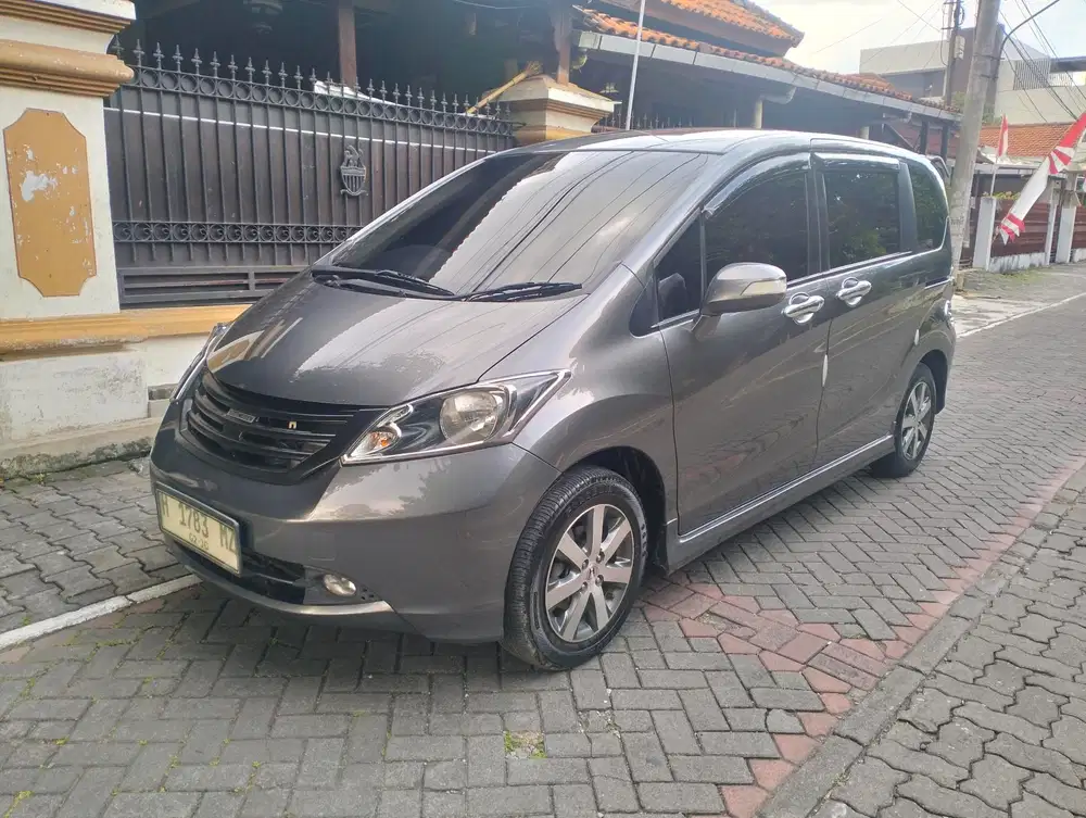 Honda Freed 2011 Bensin