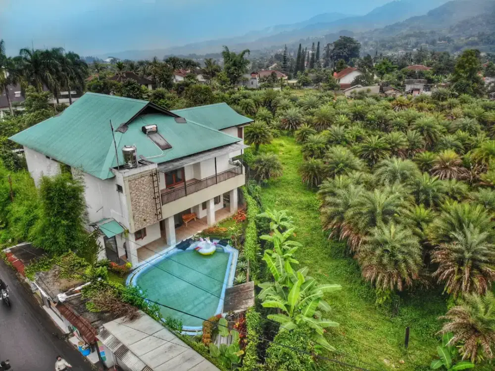 JUAL CEPAT VILLA FULL FURNISH DI JL BATULAYANG PUNCAK CISARUA