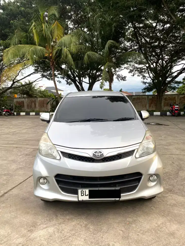 Toyota Avanza Veloz 1.5/aitomatik/2014