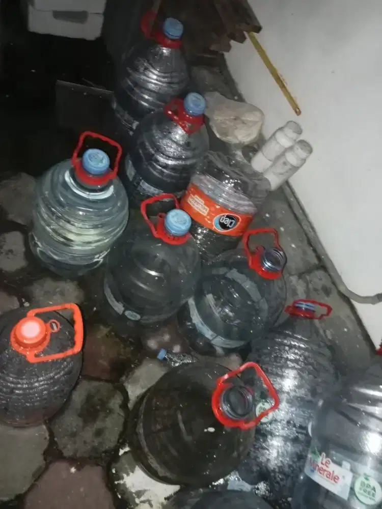 Jual Galon Le minerale Dan Botol Air Kemasan (Aqua dll Sejenisnya)