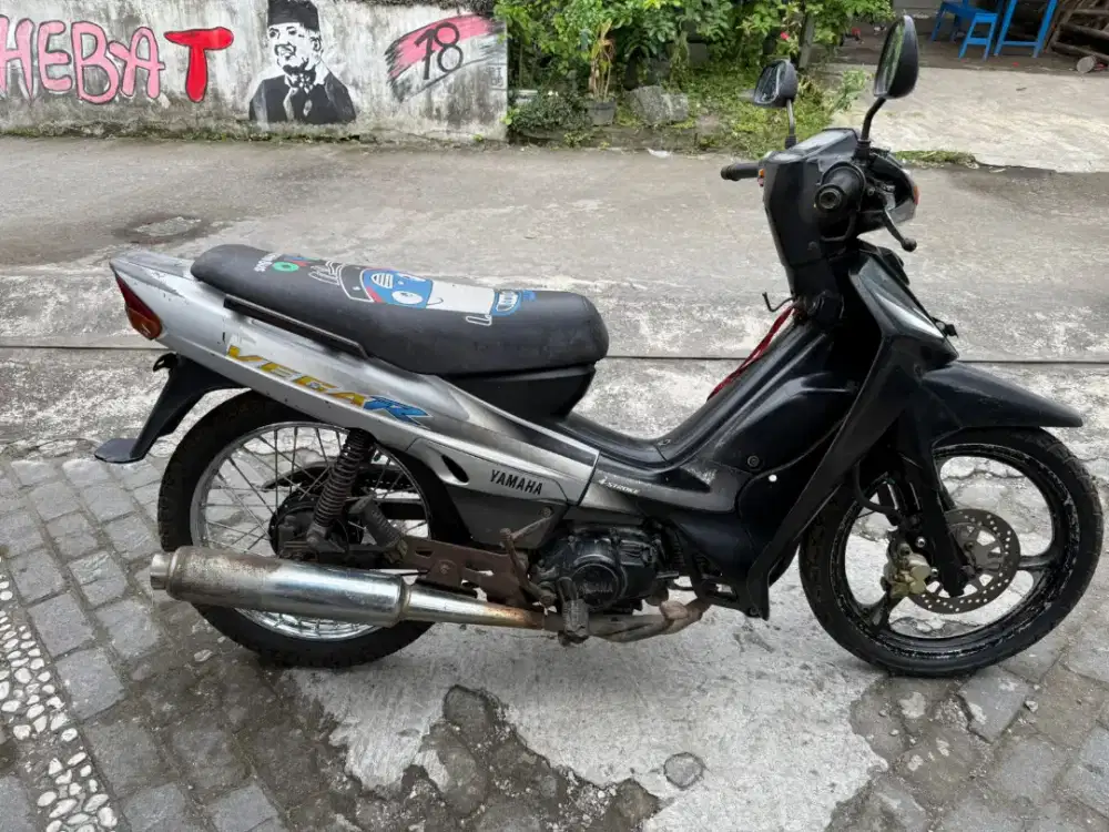 Vega R THN 2003 plat AB Bantul
