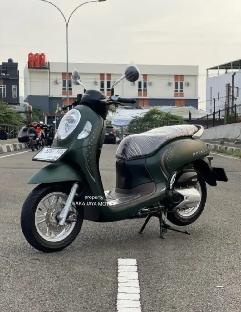 HONDA SCOOPY PRESTIGE 2024