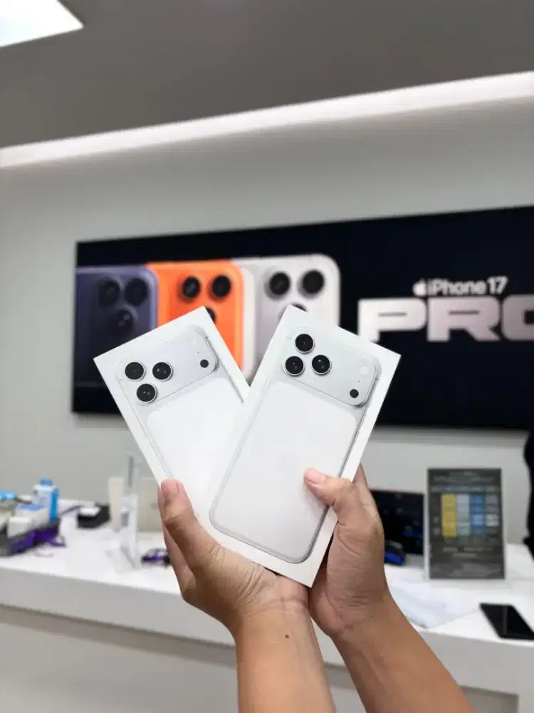 Iphone 17 Promax Silver