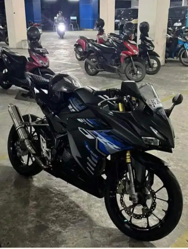 Jual cbr150r Abs 2022 masih bagus nian