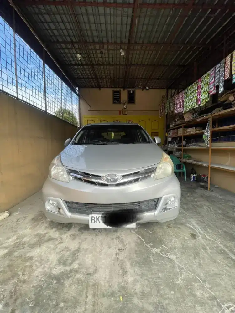 Daihatsu Xenia 1.3 R deluxe 2014