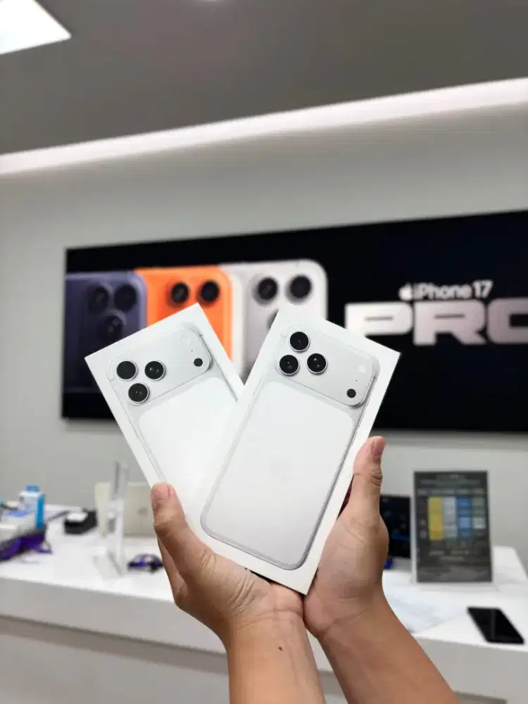 Iphone 17 Promax Silver