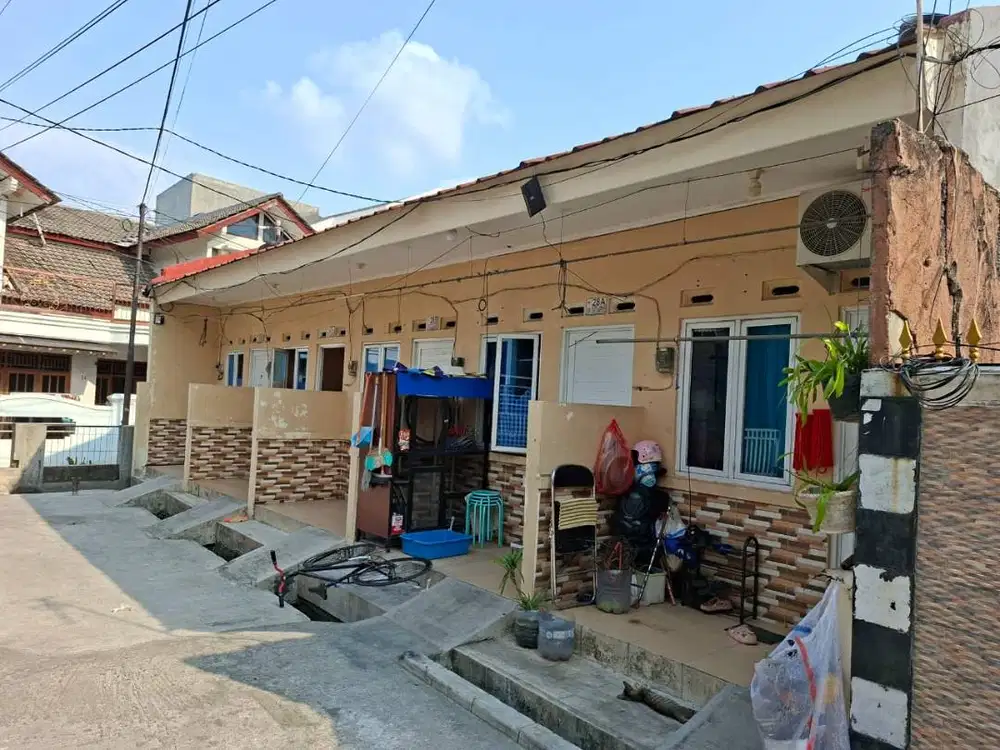 DIJUAL RUMAH KONTRAKAN 5 PINTU
