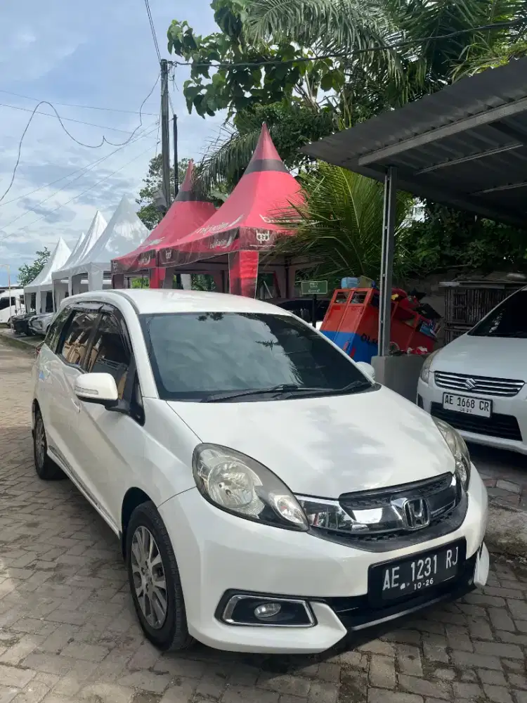 MOBILIO E PRESTIGE 2014 MATIC