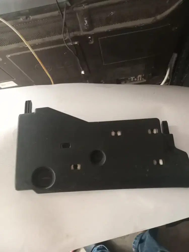 Tutup bawah stir jaaz g8