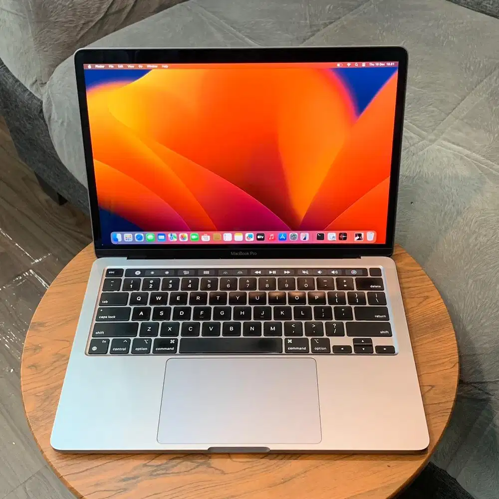 Macbook Pro M1 2020 8/256