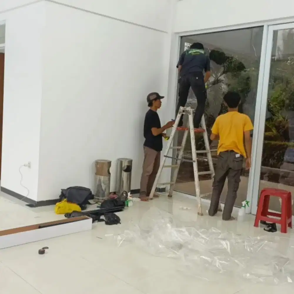 Jasa Pasang Sticker Kaca film