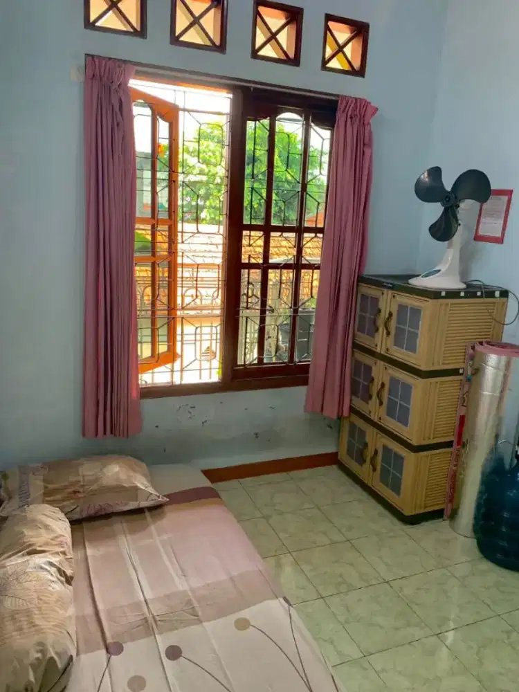 Kost H. Oman Palmerah Khusus Pria