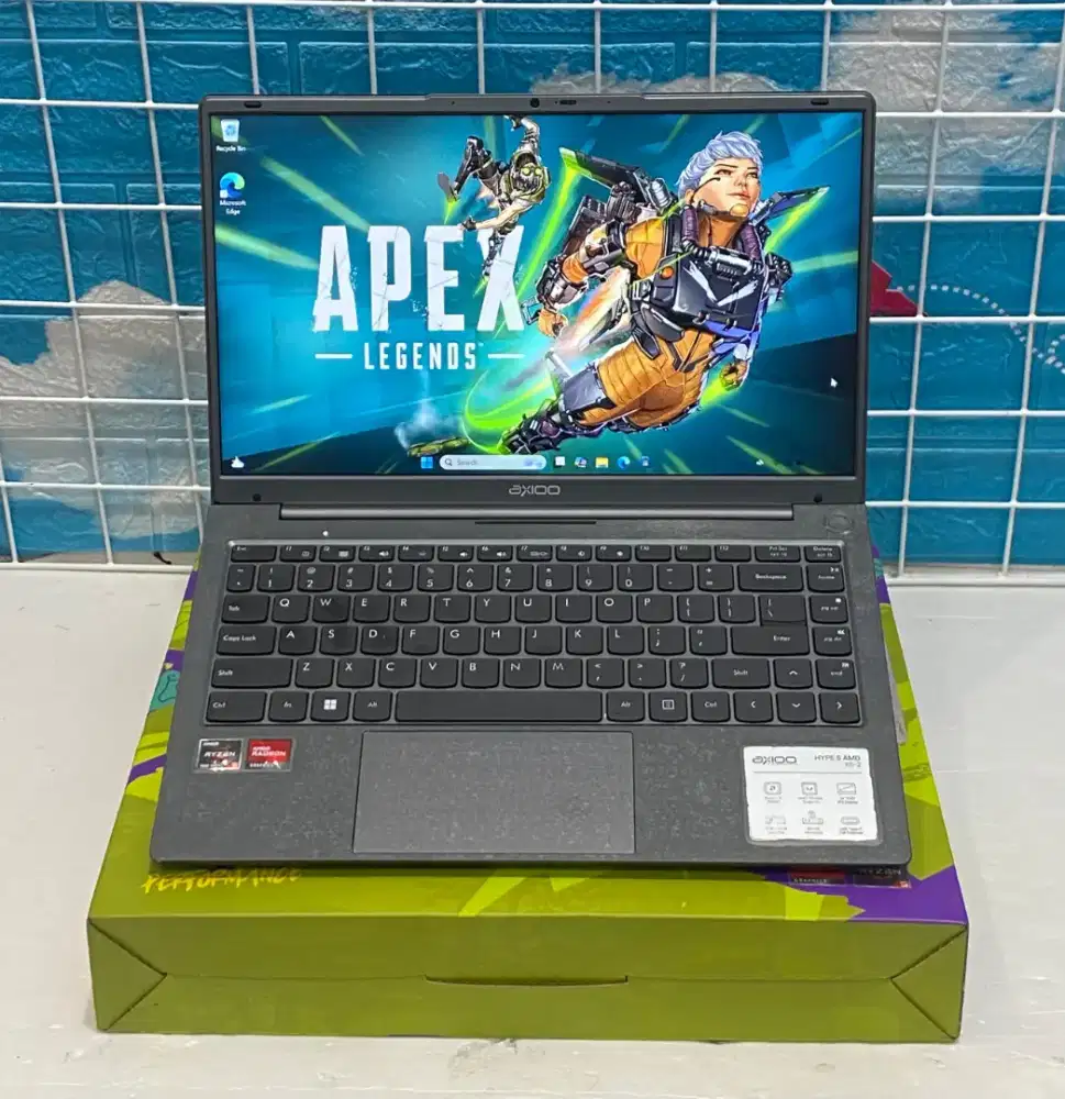 LAPTOP AXIOO HYPE 5