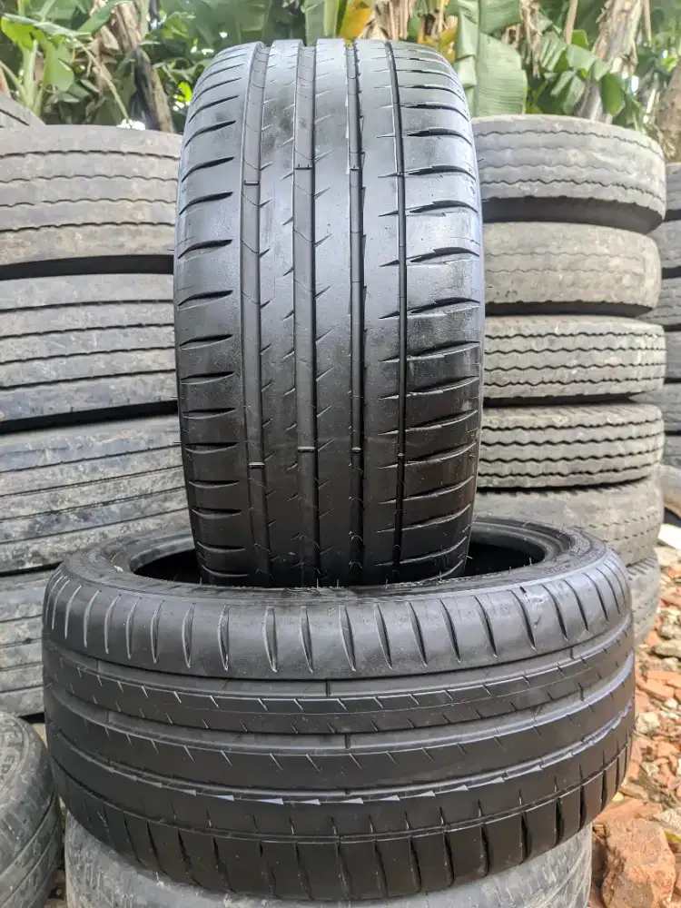 Ban copotan ring 18 225/40