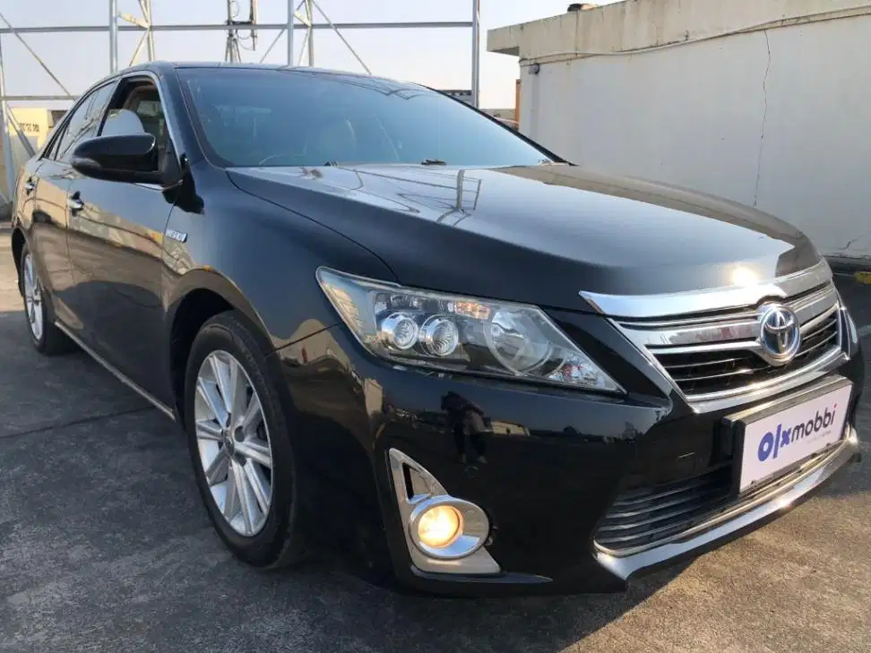 DP Murah Toyota Camry 2.5 Hybrid-AT 0NR