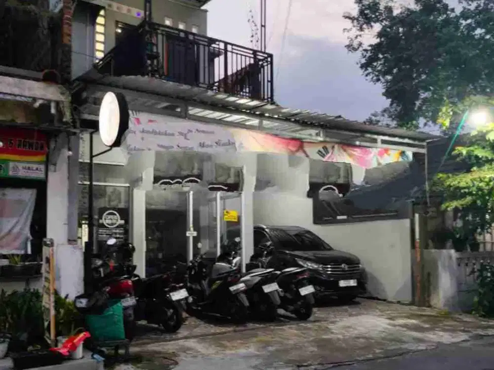 DIJUAL RUMAH 2LANTAI TEPI JLN UTAMA PALING MURAH KELASNY MINOMARTANI SLEMAN