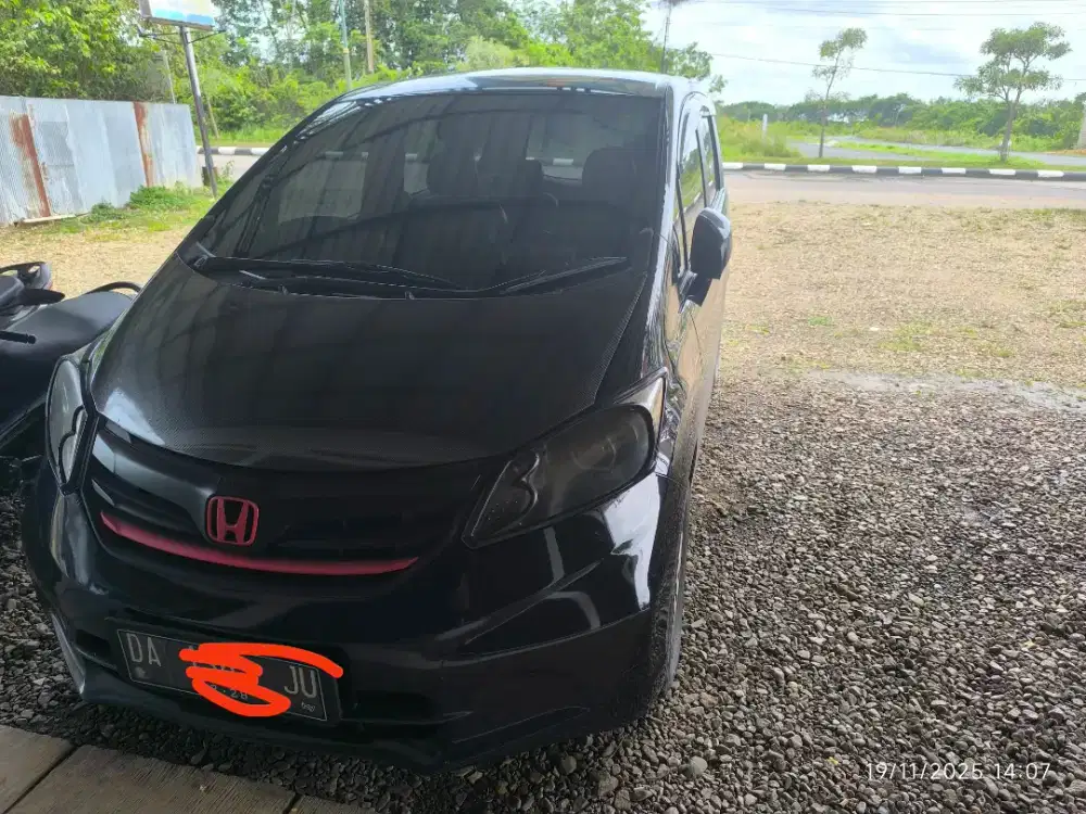 HONDA FREED E PSD 2012