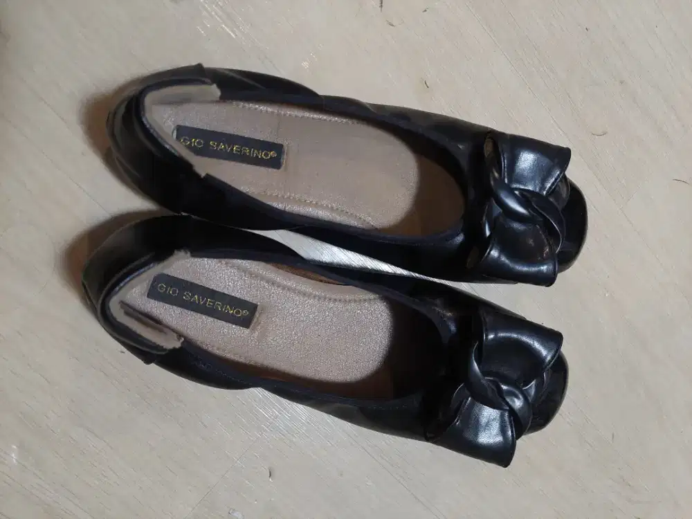 GIO SAVERINO BLACK SHOES