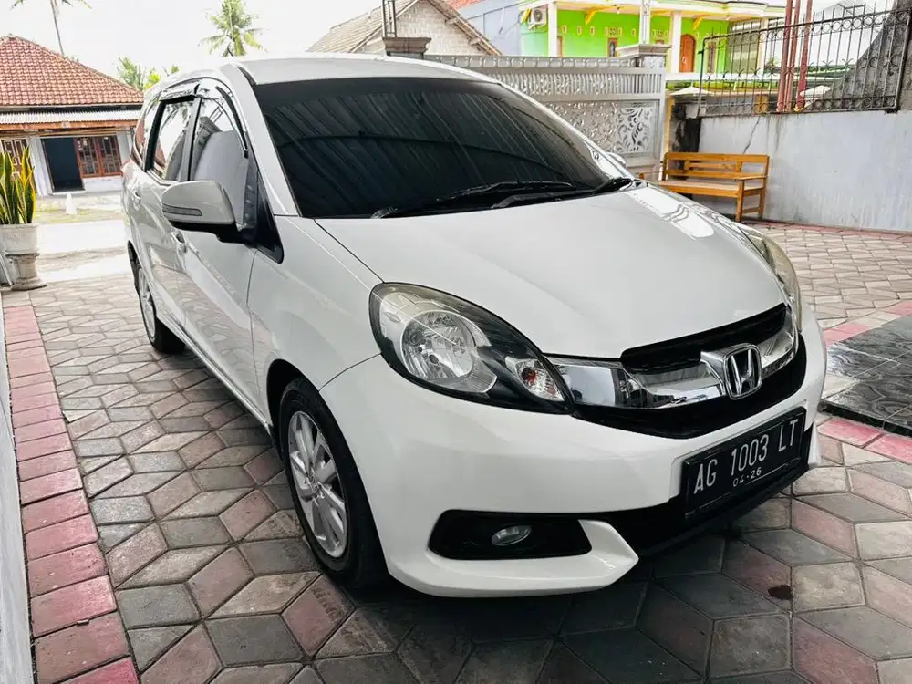 Mobilio putih metic 2015 AT automatic Mobillio matic matik metic metik