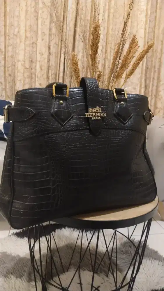 Luxury black matte authentic crocodile