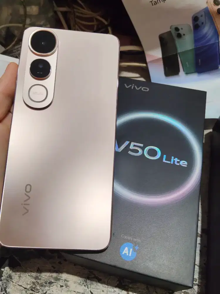 Vivo V50 lite ram 8/256