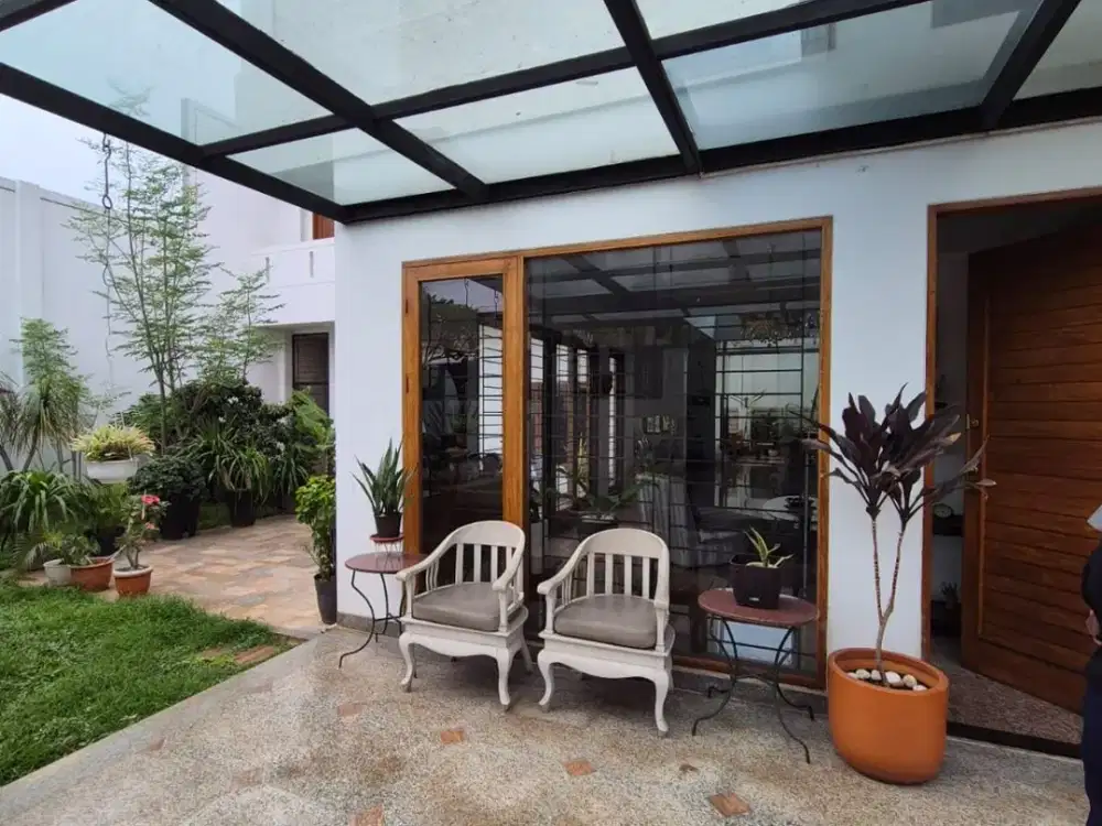 Dijual Rumah Komplek Sekneg Kebayoran Lama