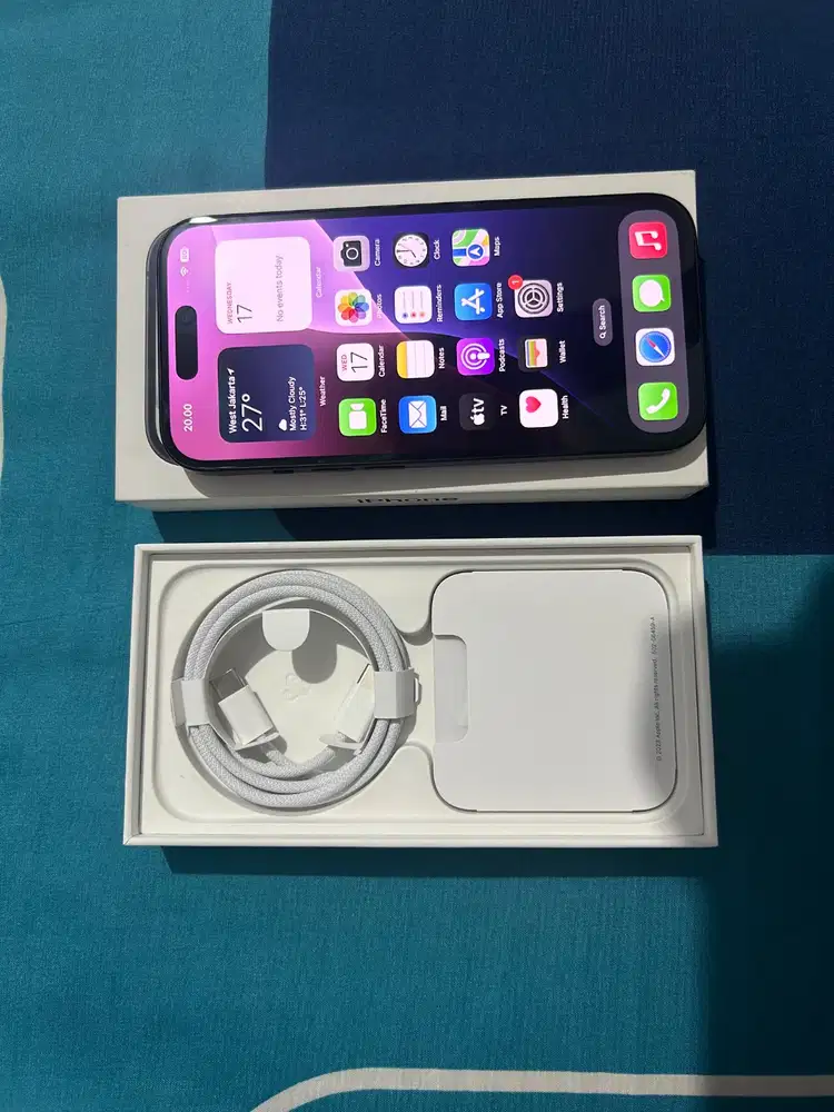 Iphone 15 256 GB iBox Garansi Resmi Black Like New Mulus