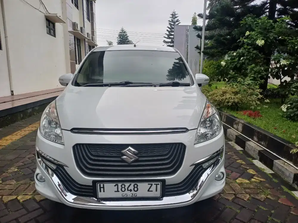 Dijual suzuki ertiga drezza manual jarang dipakai