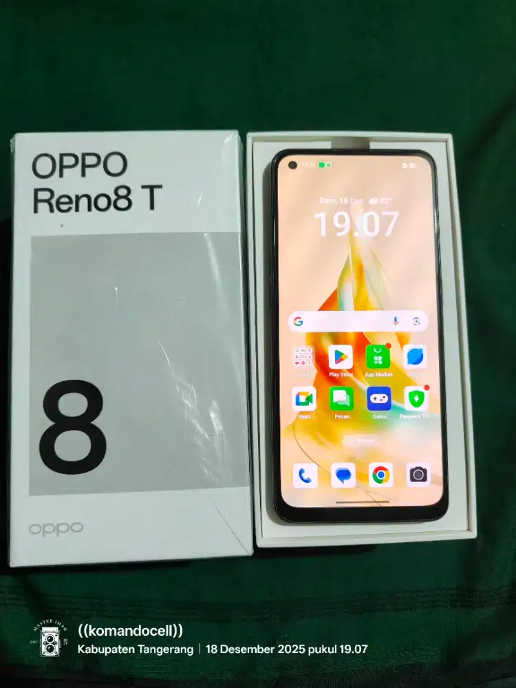 Oppo reno8.4G .ram8per256