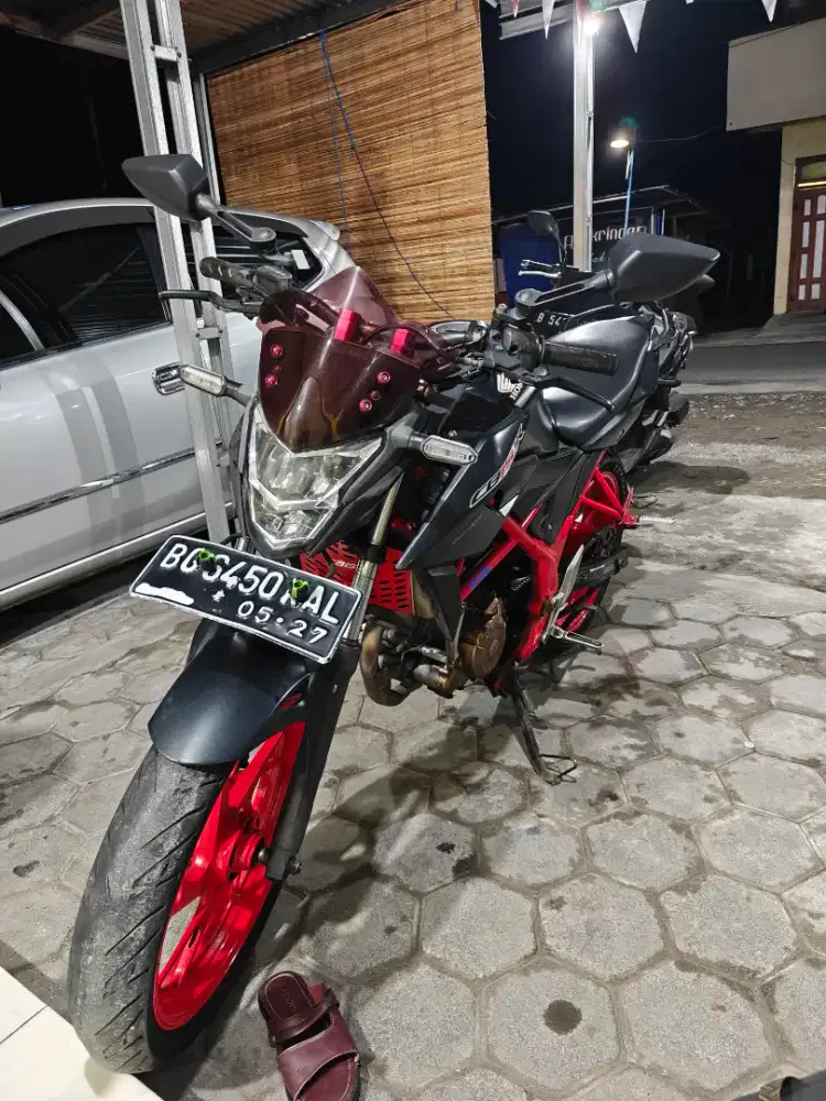 Honda CB150R 2017 lengkap pajak jalan