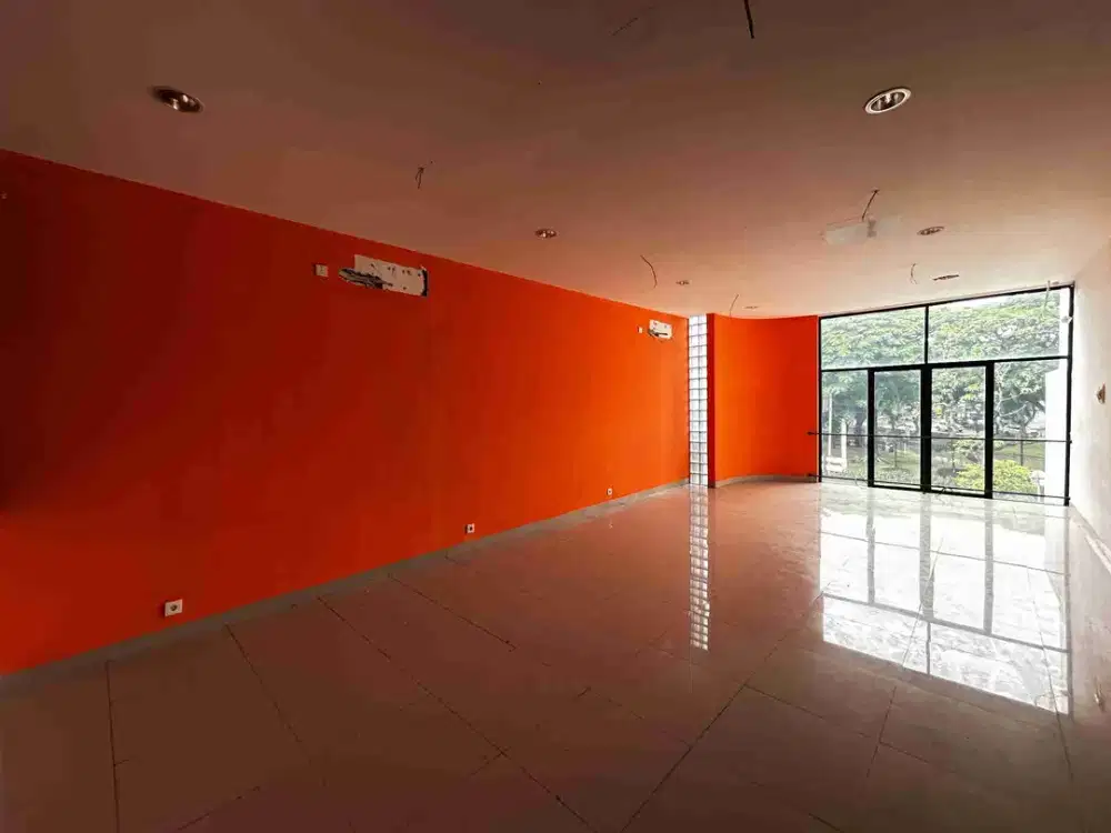 Di sewakan ruko 3 lantai di sektor 9 bintaro