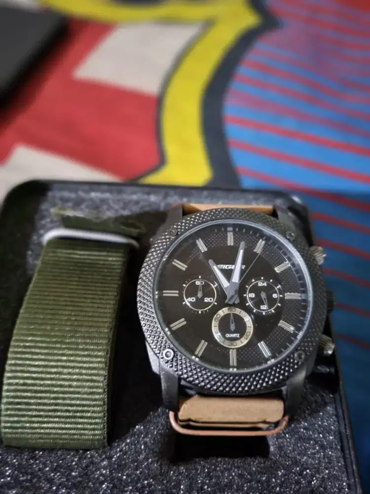 Jam tangan Eiger Hydra