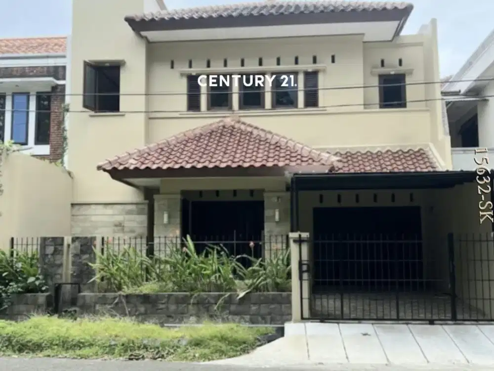 Dijual Rumah 2 Lantai Depan Taman Di Lebak Bulus