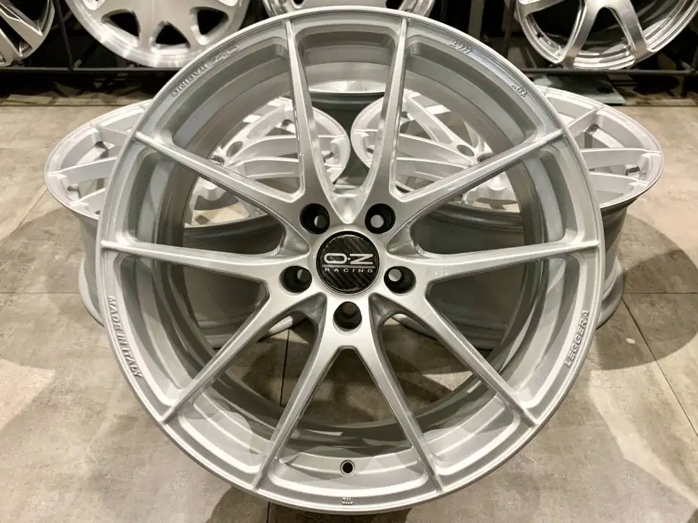 Velg OZ HLT Leggera, R-19, Lebar 8.5 - 9.5, PCD 5x114/112
