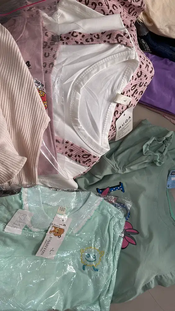 lowongan admin wanita