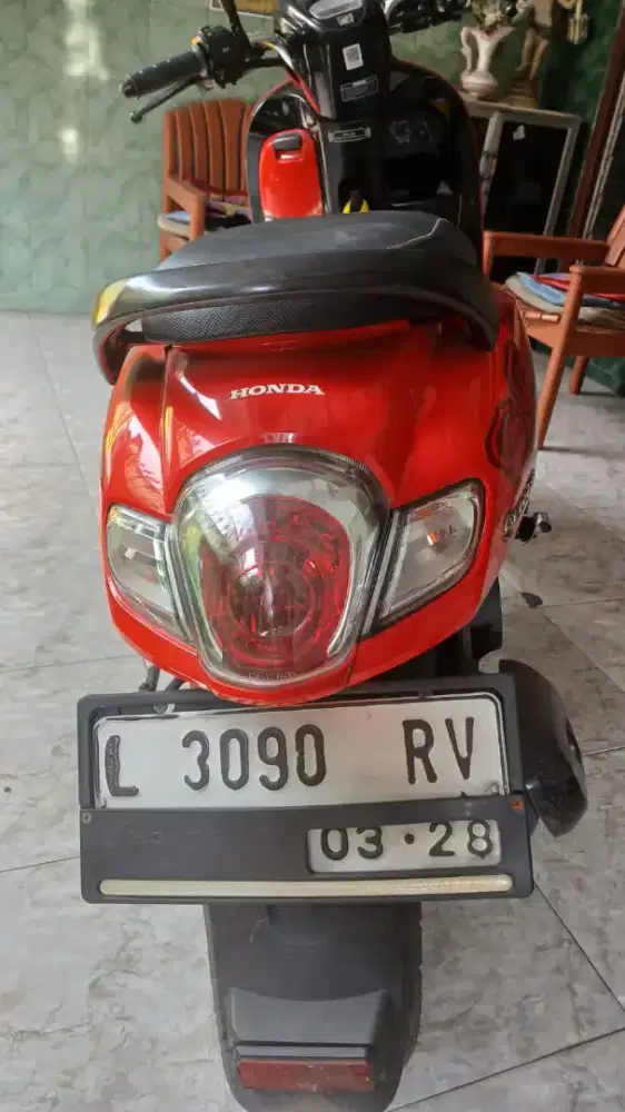 Scoopy merah bagus