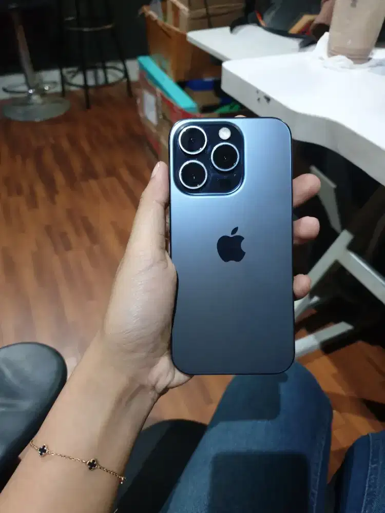 Iphone 15 Pro 128gb All Op Bh 86%