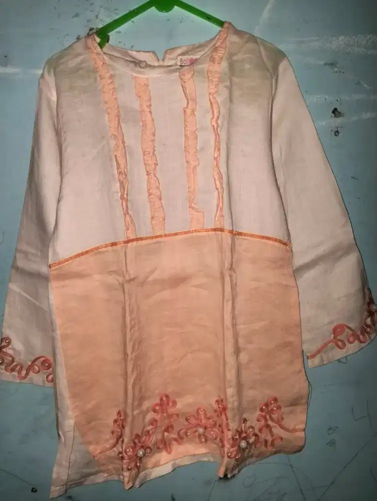 Baju muslim anak perempuan