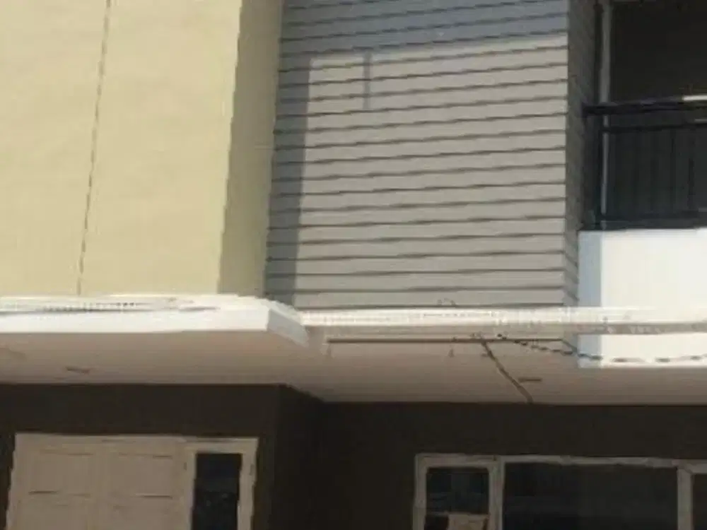 Dijual Rumah Bagus Terpasang 5 AC di Gading Lavender, Jakarta Utara