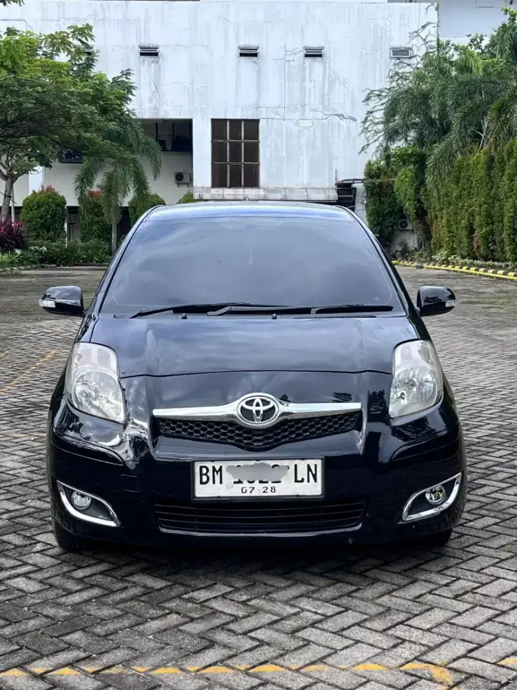 Yaris S Limited 2009 Automatic