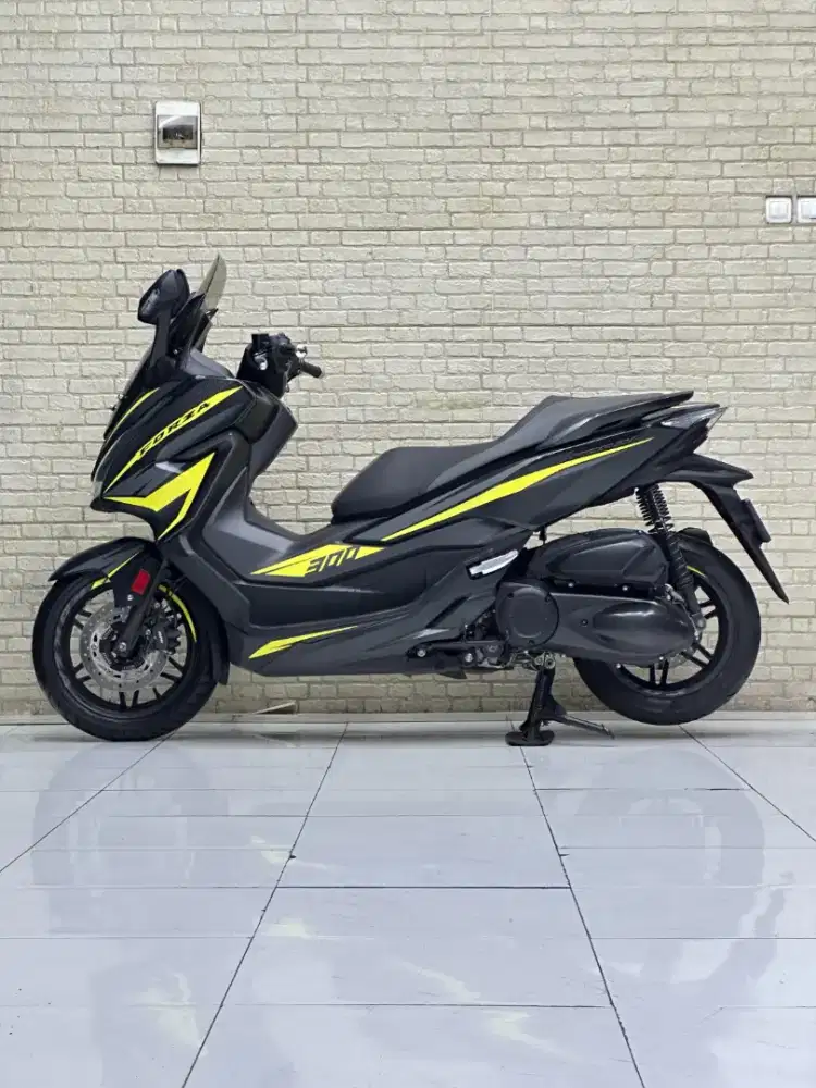 Perfect Condition!!Honda Forza 250cc 2019 Black Plat Baru-Mustika