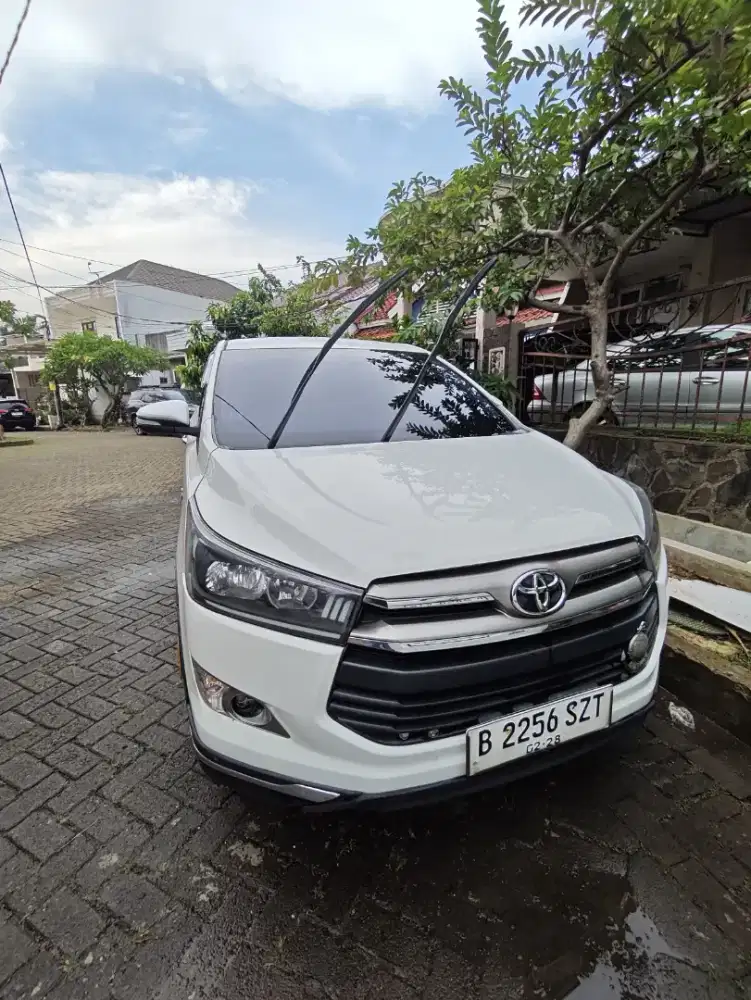 Toyota Innova Reborn G 2018 AT Putih Pemakai