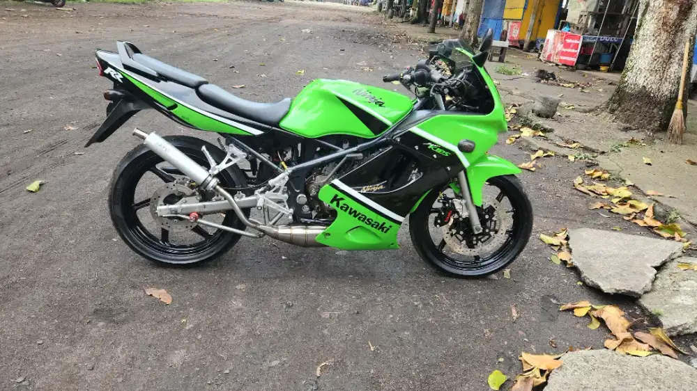 Kawasaki Ninja 150 RR Old 2011