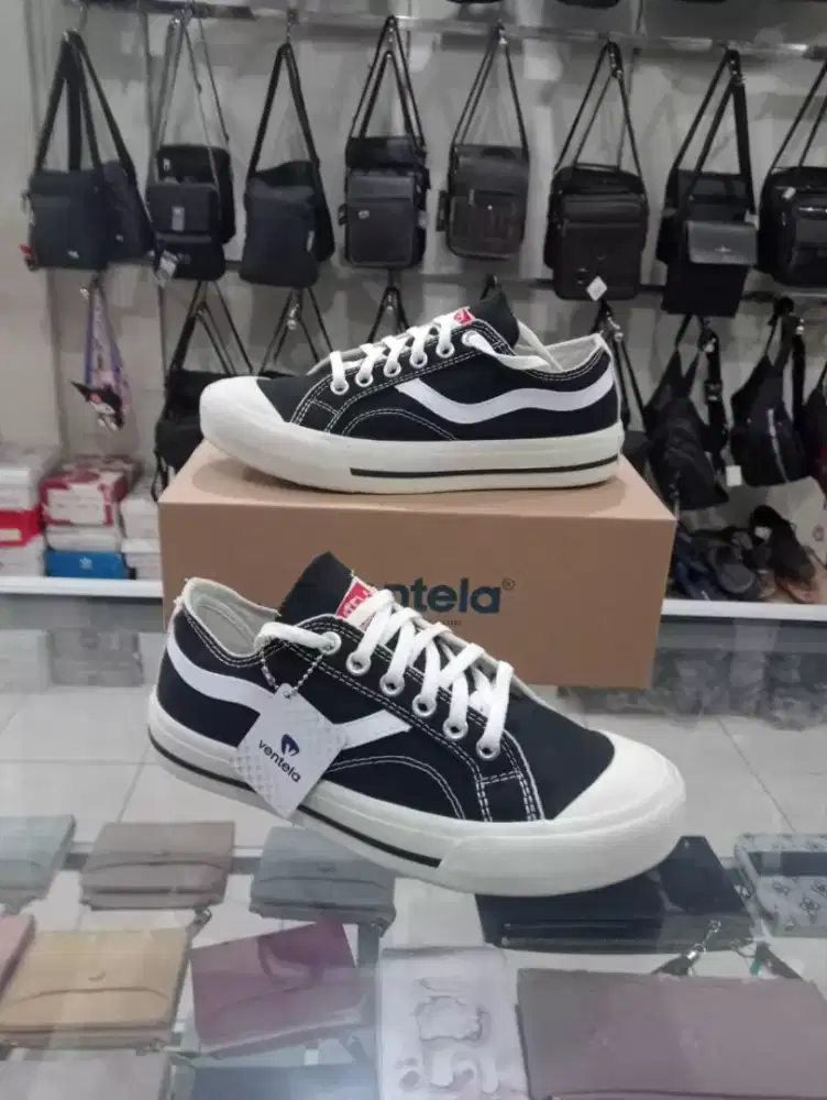 Sepatu vantela promo