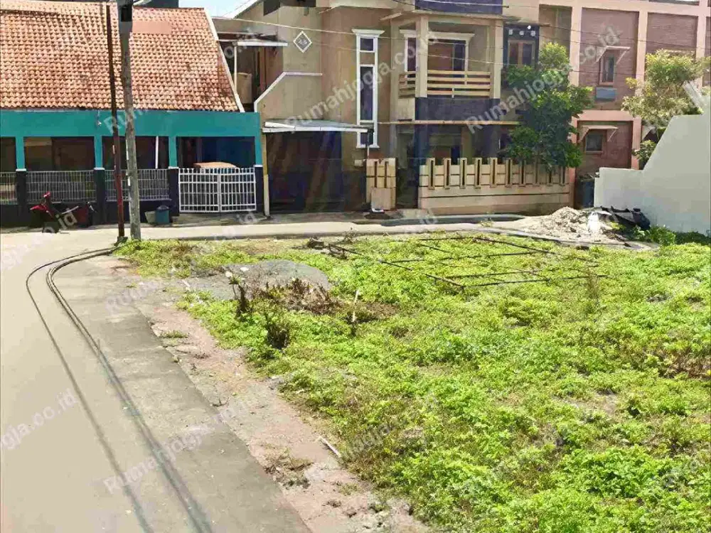 tanah istimewa sangat strategis belakang RS JIH condongcatur