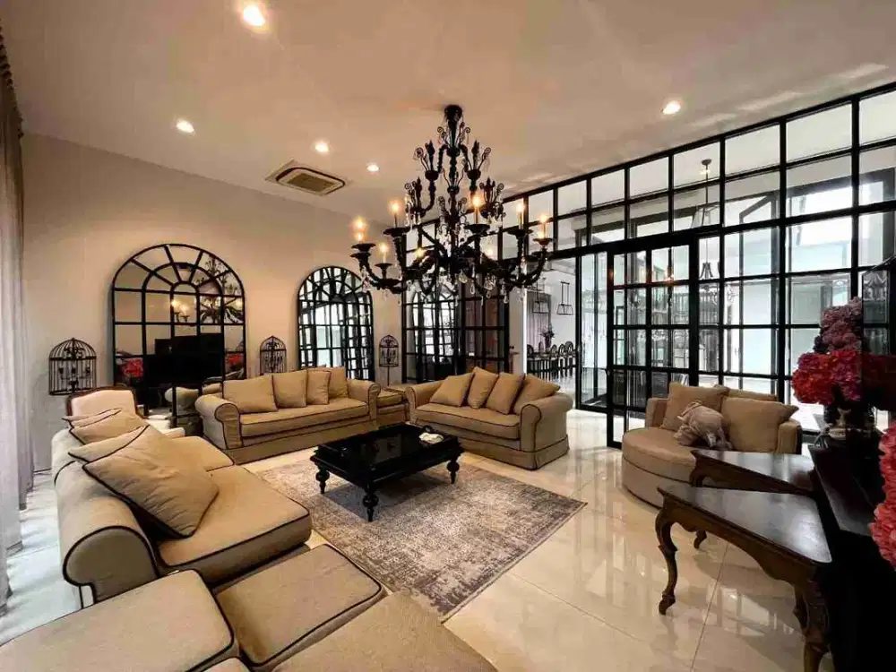 Di Jual Rumah mewah di Taman Radio dalam Jakarta Pusat bisa buat usaha