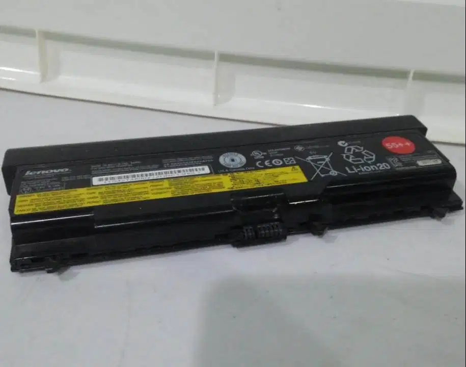 Batere Laptop Lenovo Thinkpad Seri T 90 Watt ORI